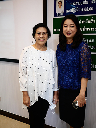 Mrs. Jitkasem Tantasiri, Former APCD' ASEAN Hometown Improvement Project Manager, and Chitlada Pakwilaikiat, CEO, J.S. Vision Ltd. together witnessed in this honoured occasion