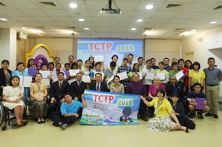 Group photo of project partners and supporters with TCTP 2018 participants at the closing ceremonies