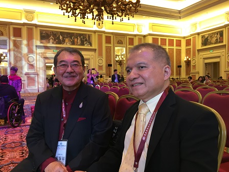 Mr. Ninomiya with Senator Monthian Buntan of Thailand, who is also APCD Executive Board member