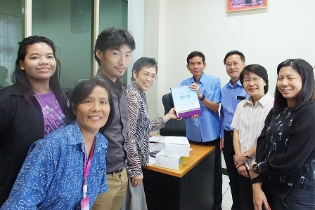 Presentation of APCD publications to Dr. Uthit