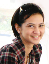 Angkie Yudistia (Ms.)