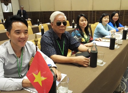 Group photo from Vietnamese delegates