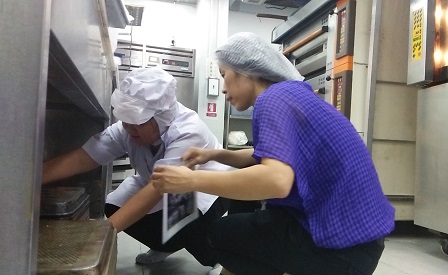 Assisting 60 Plus+ Bakery & Cafe staff with disabilities in the kitchen