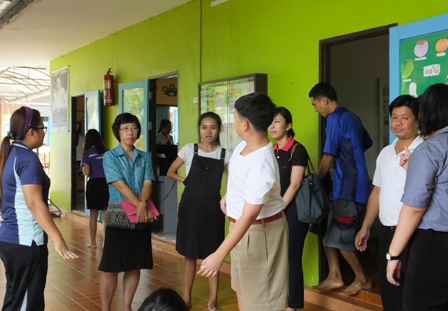Observation and interaction with students and staff of the Ratchaburi Special Education Center