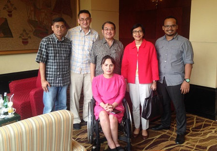 Group photo with the Yayasan Autisma Indonesia representatives