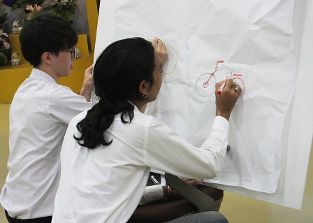 Silpakorn University students taking part in drawing exercises