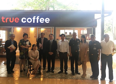 Group photo with APCD and AU Thai meeting participants