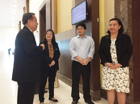 Mr. Piroon with officers and representatives of Centra by Centara