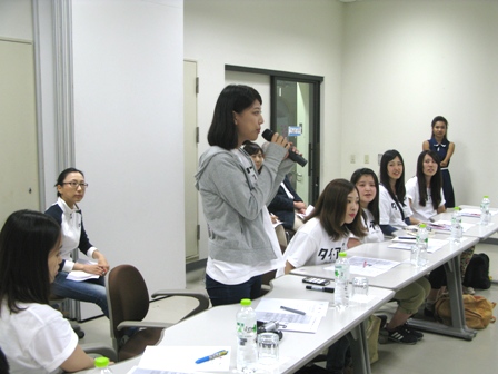 Self-introduction by a participant of the Study Trip held in collaboration with Wheelchairs and Friendship Center of Asia