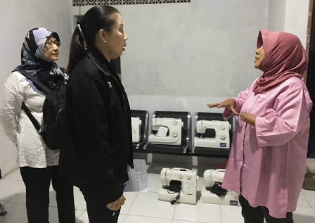 Visit to the Center of Small-Scale Industries