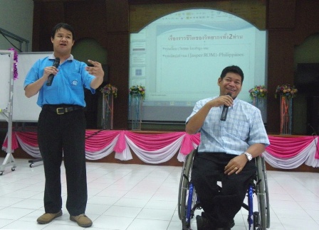 Sharing experiences with skills training participants